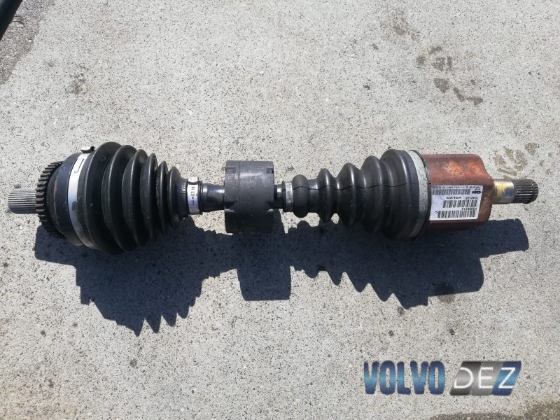 S60 07-09 Volvo S60 V70 XC70 Left Front Spindle w/ Hub Bearing